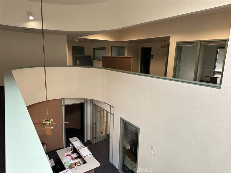 1020 Marauder St, Chico, CA à vendre - Photo intérieure - Image 3 de 14