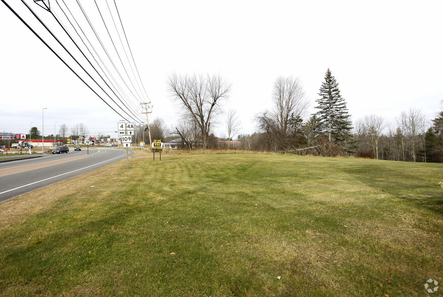 1440 Main St, Sanford, ME for lease - Building Photo - Image 2 of 2