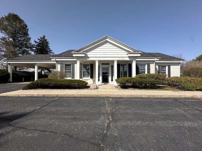 8275 N 32nd St, Richland, MI à louer - Photo du bâtiment - Image 2 de 12