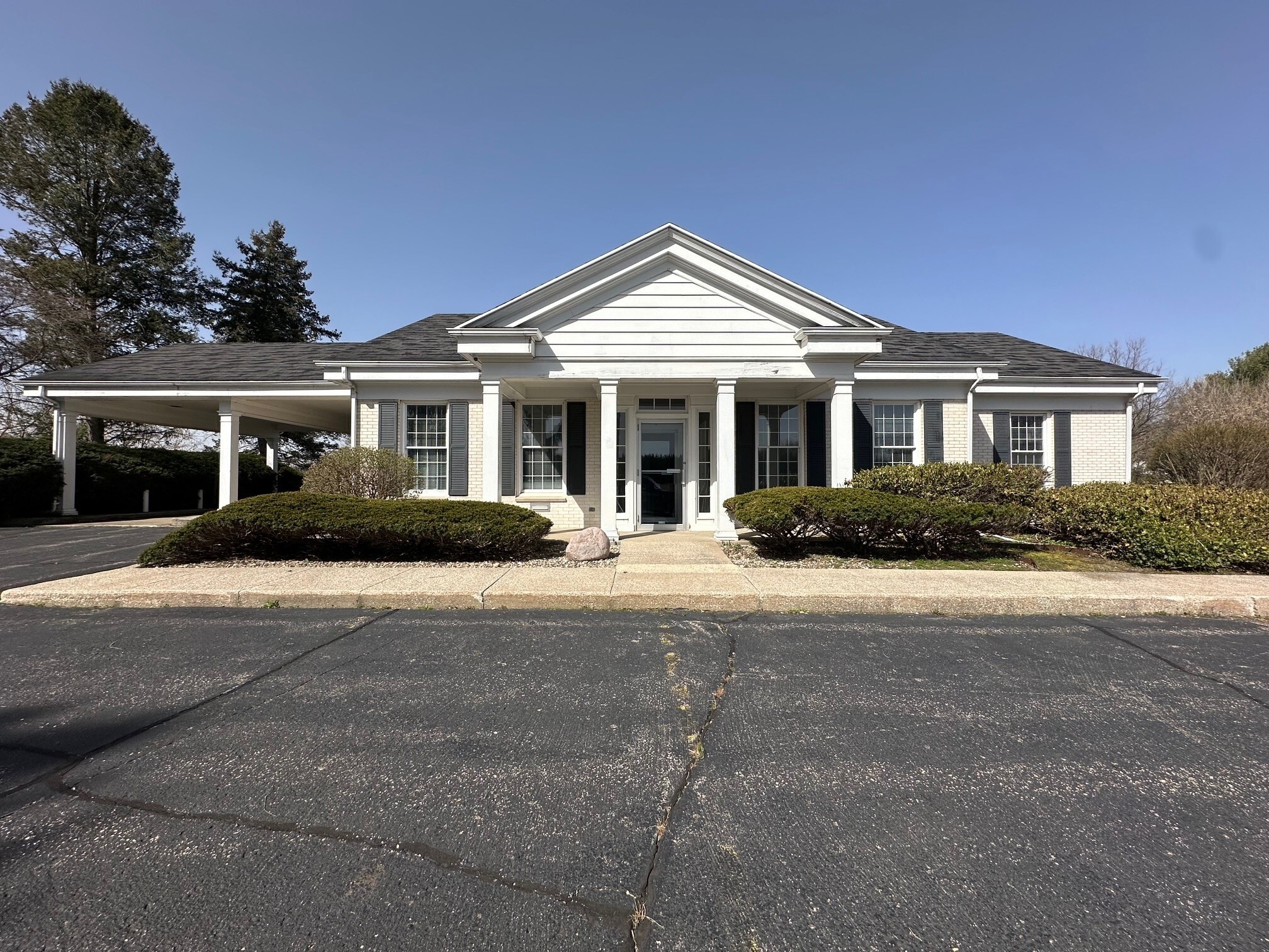 8275 N 32nd St, Richland, MI à louer Photo principale- Image 1 de 14