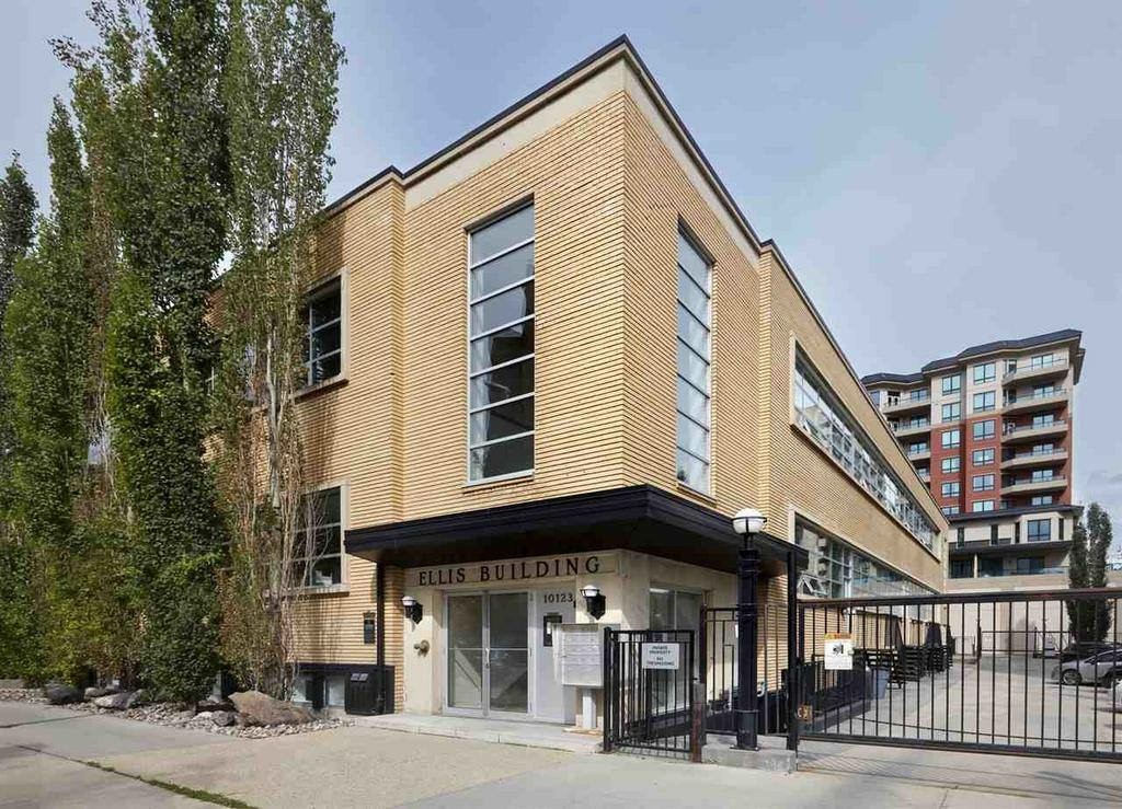 101-10123 112 St NW, Edmonton, AB for sale Primary Photo- Image 1 of 1