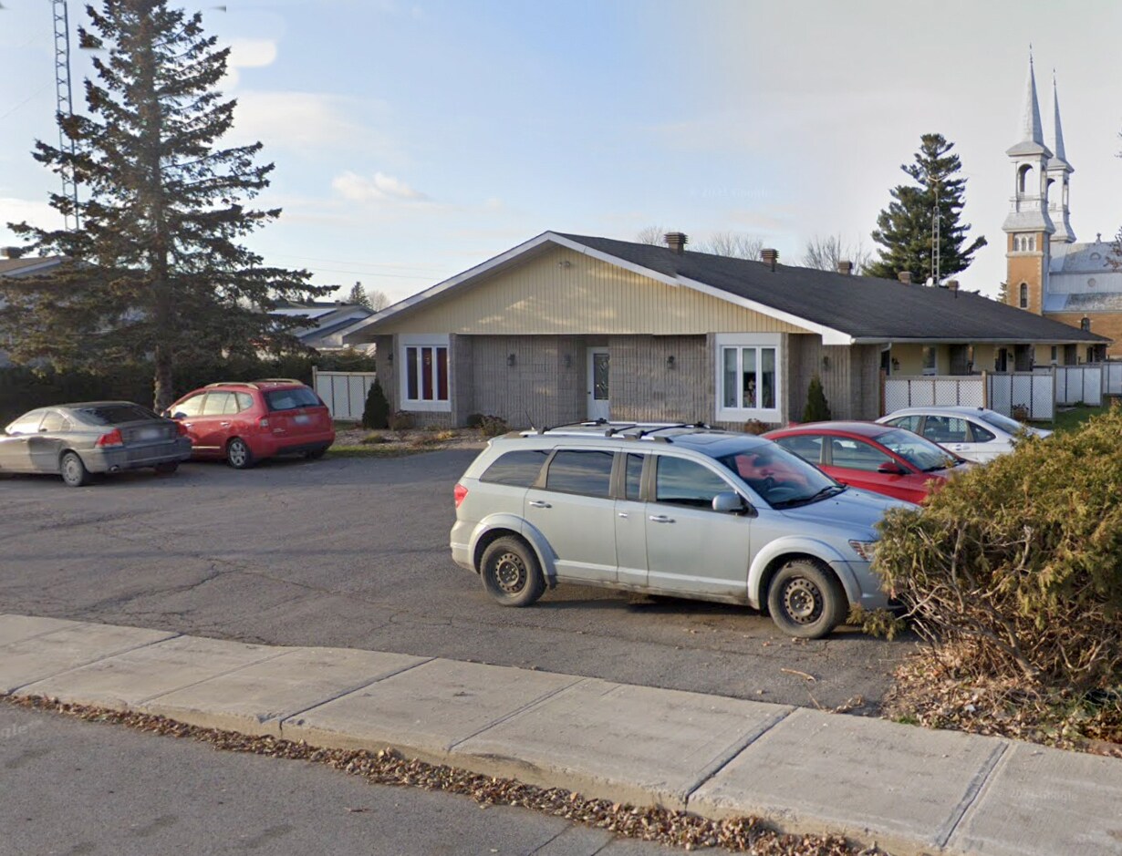 2239 Laval Rue, Bourget, ON for sale Primary Photo- Image 1 of 1