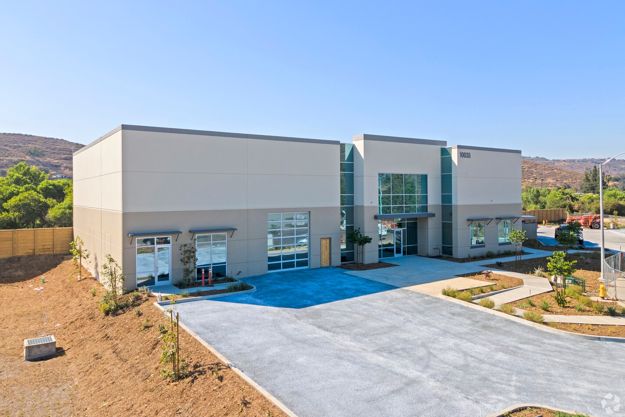 10035 Marathon Pky, Lakeside, CA for lease Primary Photo- Image 1 of 4