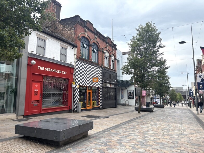 29 Piccadilly, Stoke On Trent for sale - Building Photo - Image 2 of 4