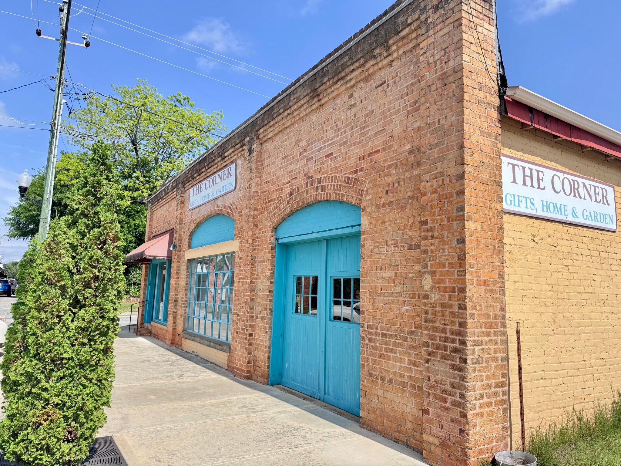 120 Depot St, Hartwell, GA à louer Photo principale- Image 1 de 9