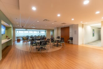 20255 Victor Pky, Livonia, MI for sale Interior Photo- Image 2 of 23