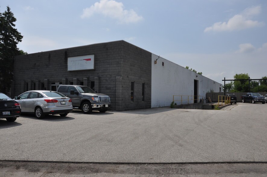 1685 Rossi Dr, Windsor, ON à vendre - Photo principale - Image 1 de 1