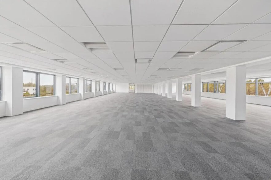 29 Quai Aulagnier, Asnières-sur-Seine for lease - Building Photo - Image 3 of 10