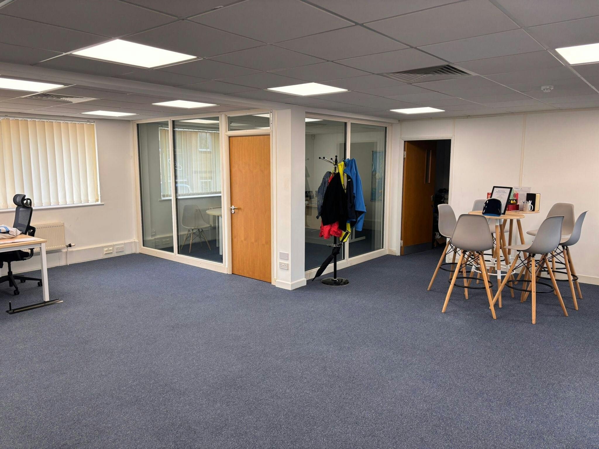 101-104 Love Ln, Cirencester for lease Building Photo- Image 1 of 6