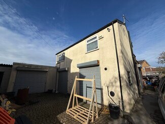 Plus de détails pour 327 Swinton Hall Rd, Manchester - Bureau à louer