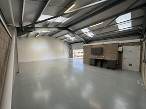 Thurleigh Rd, Bolnhurst for lease Interior Photo- Image 2 of 3