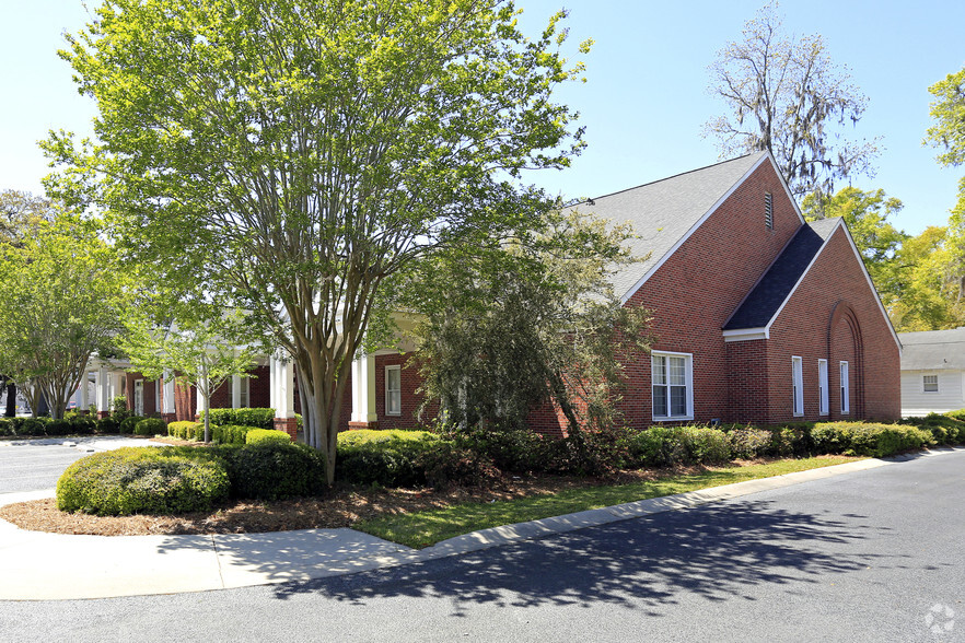 10911 N Jacob Smart Blvd, Ridgeland, SC for lease - Building Photo - Image 3 of 5