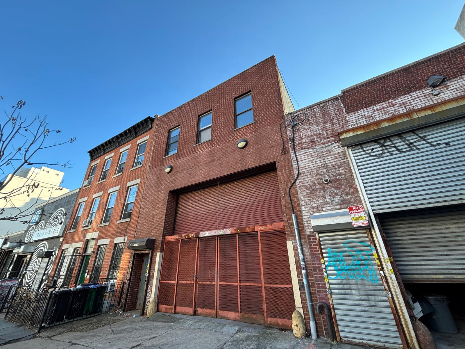 1026 Pacific St, Brooklyn, NY à vendre Photo principale- Image 1 de 2