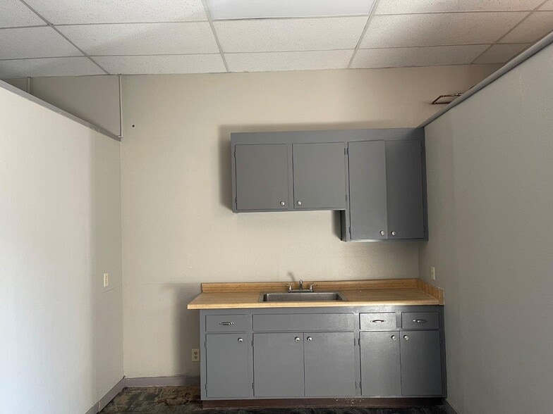 3536-3544 Clayton Rd, Concord, CA for lease - Building Photo - Image 3 of 10