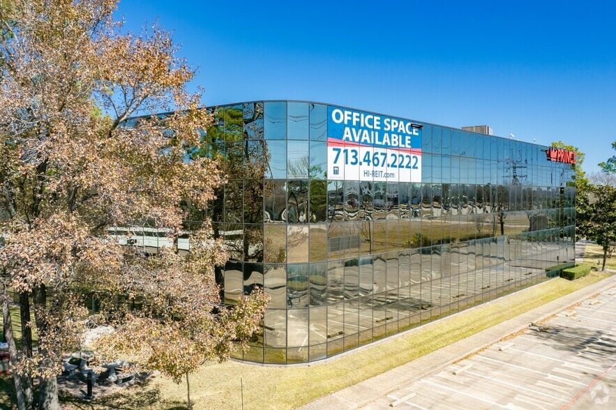 15311 Vantage Pky W, Houston, TX for lease - Building Photo - Image 2 of 3