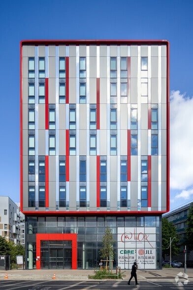 4-6 Rue Ampère, Saint-Denis for lease - Building Photo - Image 2 of 5