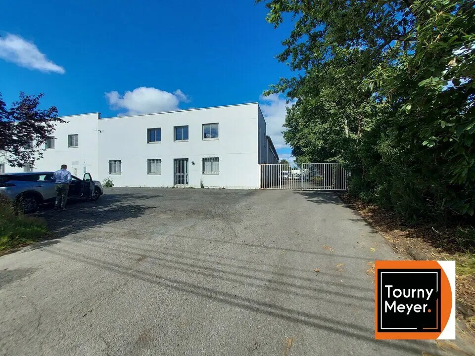 Flex dans Sautron à louer Photo du bâtiment- Image 1 de 4