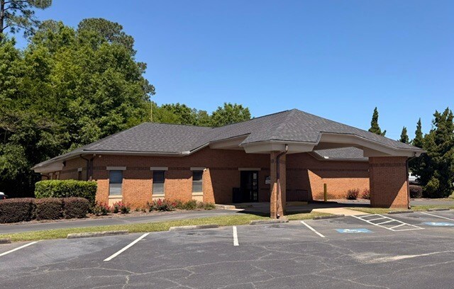 555 Bluebird Blvd, Fort Valley, GA à vendre - Photo du bâtiment - Image 2 de 19