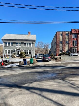 More details for 126 Charles St, Auburndale, MA - Multifamily for Sale