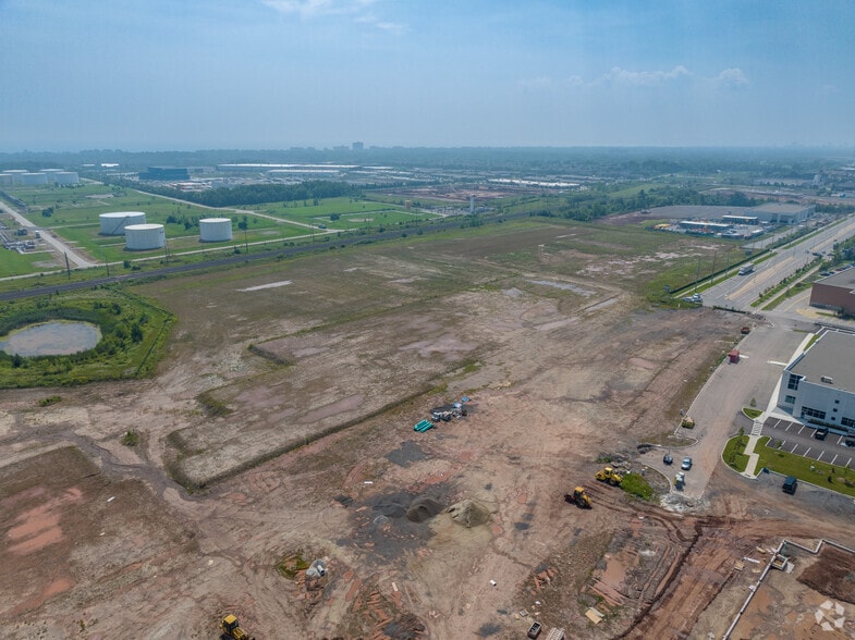 3278 S Service Rd W, Oakville, ON for lease - Building Photo - Image 3 of 4