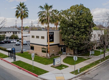 2300 Truxtun Ave, Bakersfield, CA for sale Building Photo- Image 1 of 1