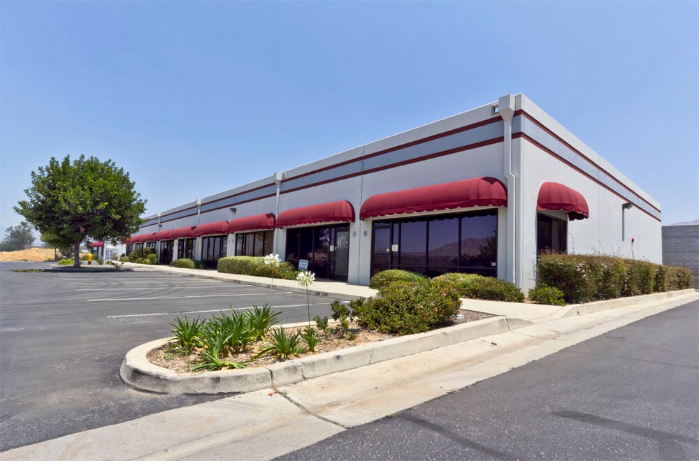 21935 Van Buren St, Grand Terrace, CA for lease Interior Photo- Image 1 of 5