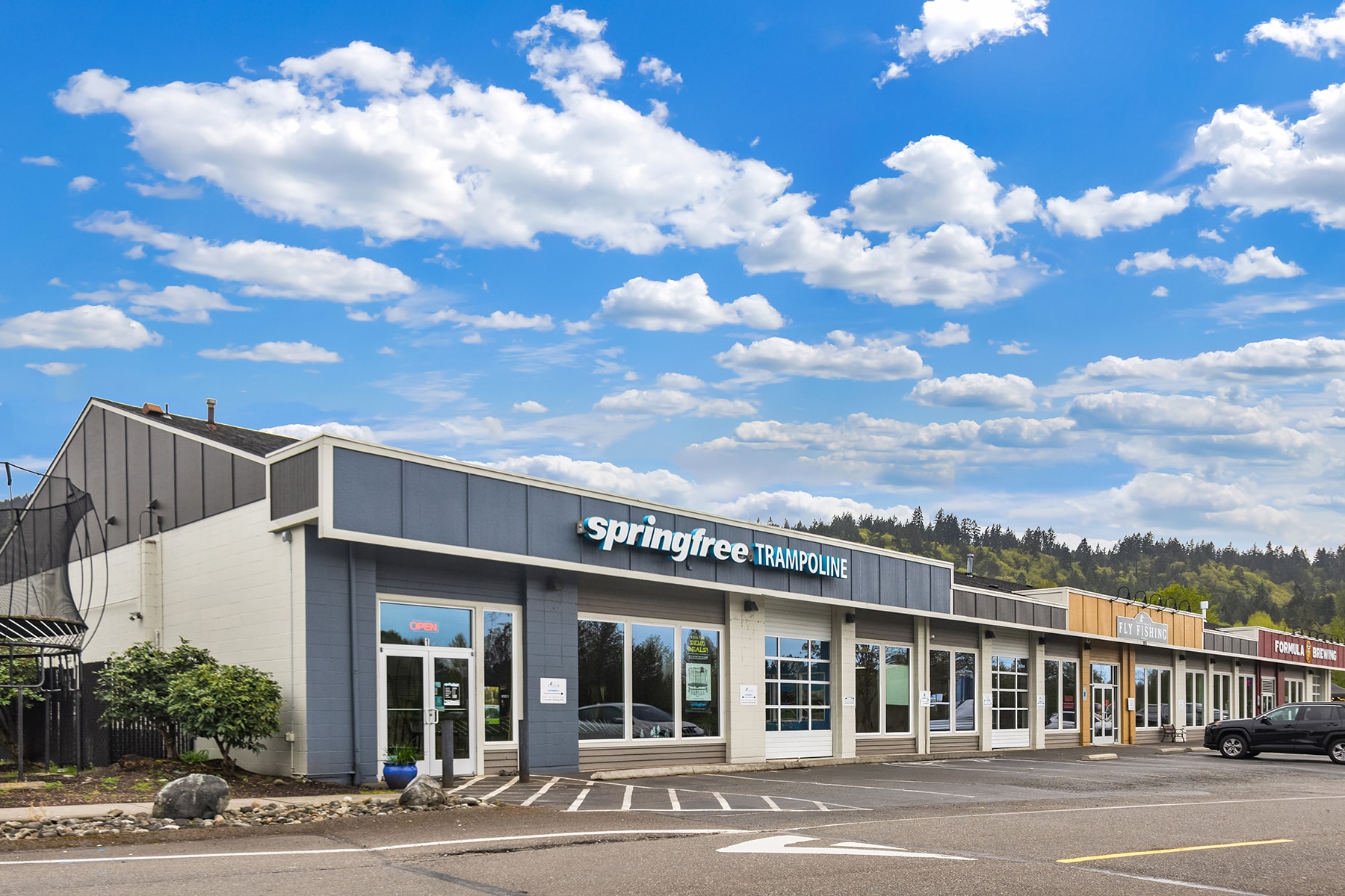 1875 NW Poplar Way, Issaquah, WA for lease Interior Photo- Image 1 of 6