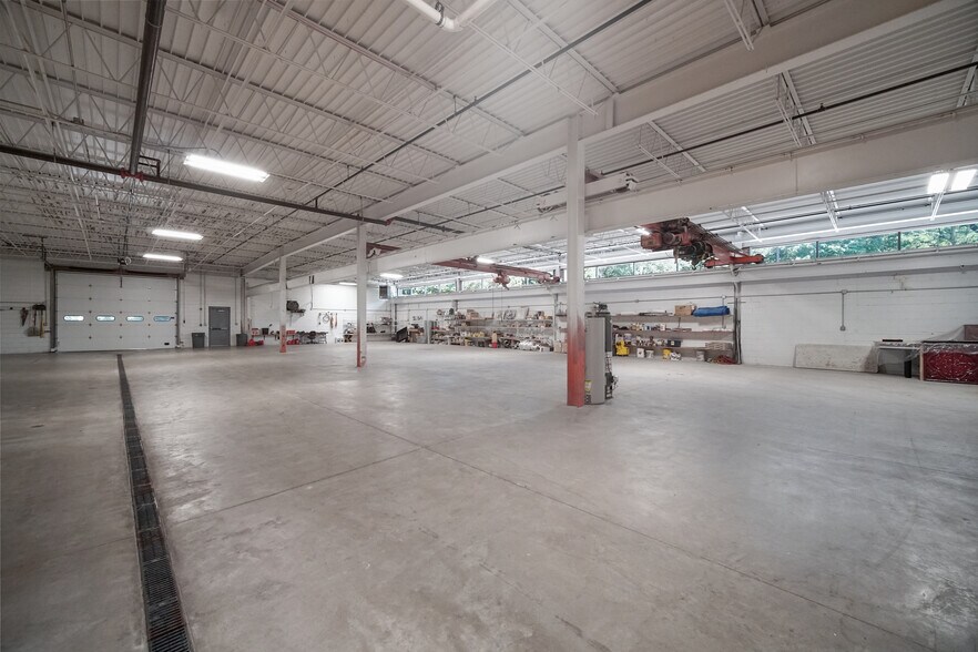 1225 E Washington St, Joliet, IL à vendre - Photo du bâtiment - Image 2 de 14