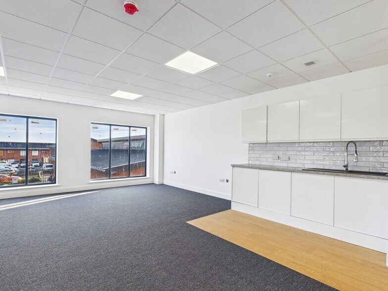 15 Newbolt Close, Stowmarket à louer - Photo du bâtiment - Image 3 de 12