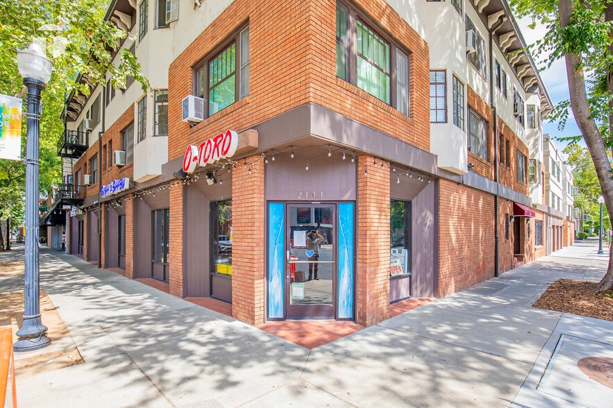 916-926 22nd St, Sacramento, CA for sale - Building Photo - Image 3 of 35