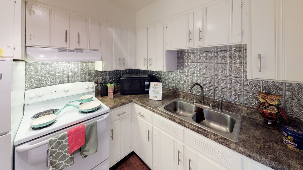50 S Morrison St, Memphis, TN à vendre - Numérisation 3D de Matterport - Image 2 de 13