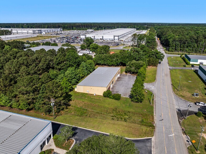 205 Bourne Blvd, Savannah, GA à vendre - Photo du bâtiment - Image 2 de 24