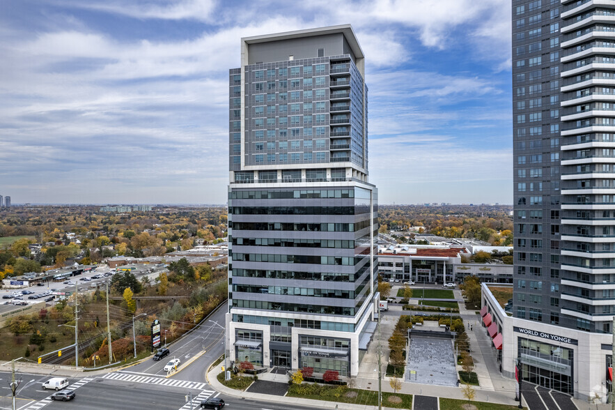 7191 Yonge St, Markham, ON à louer - Photo du bâtiment - Image 2 de 29