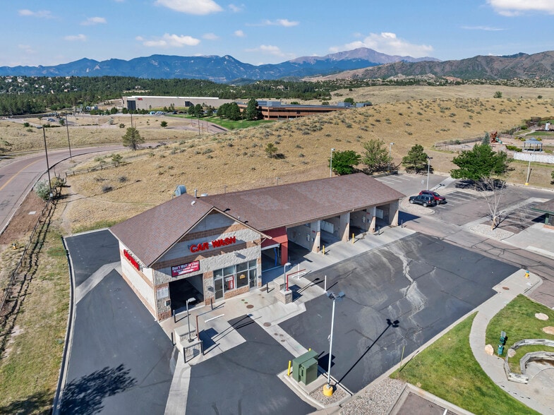 725 Village Center Dr, Colorado Springs, CO for sale - Building Photo - Image 2 of 12