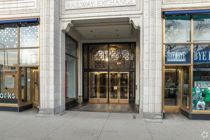 224 S Michigan Ave, Chicago, IL à louer - Photo du bâtiment - Image 3 de 13