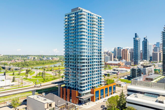 Plus de détails pour 1538 10 Av SW, Calgary, AB - Commerce de détail à louer