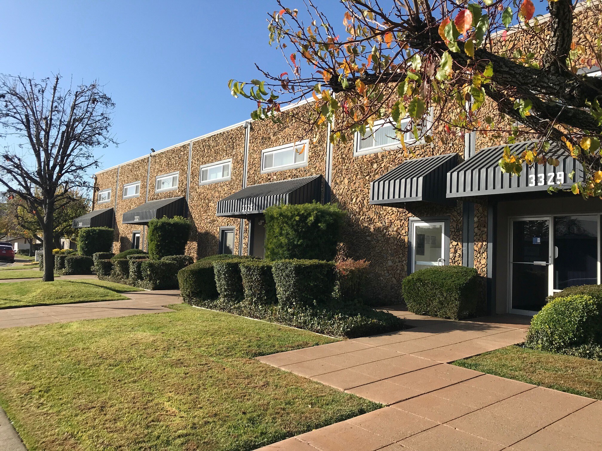 171 Mayhew Way, Pleasant Hill, CA for lease Building Photo- Image 1 of 6