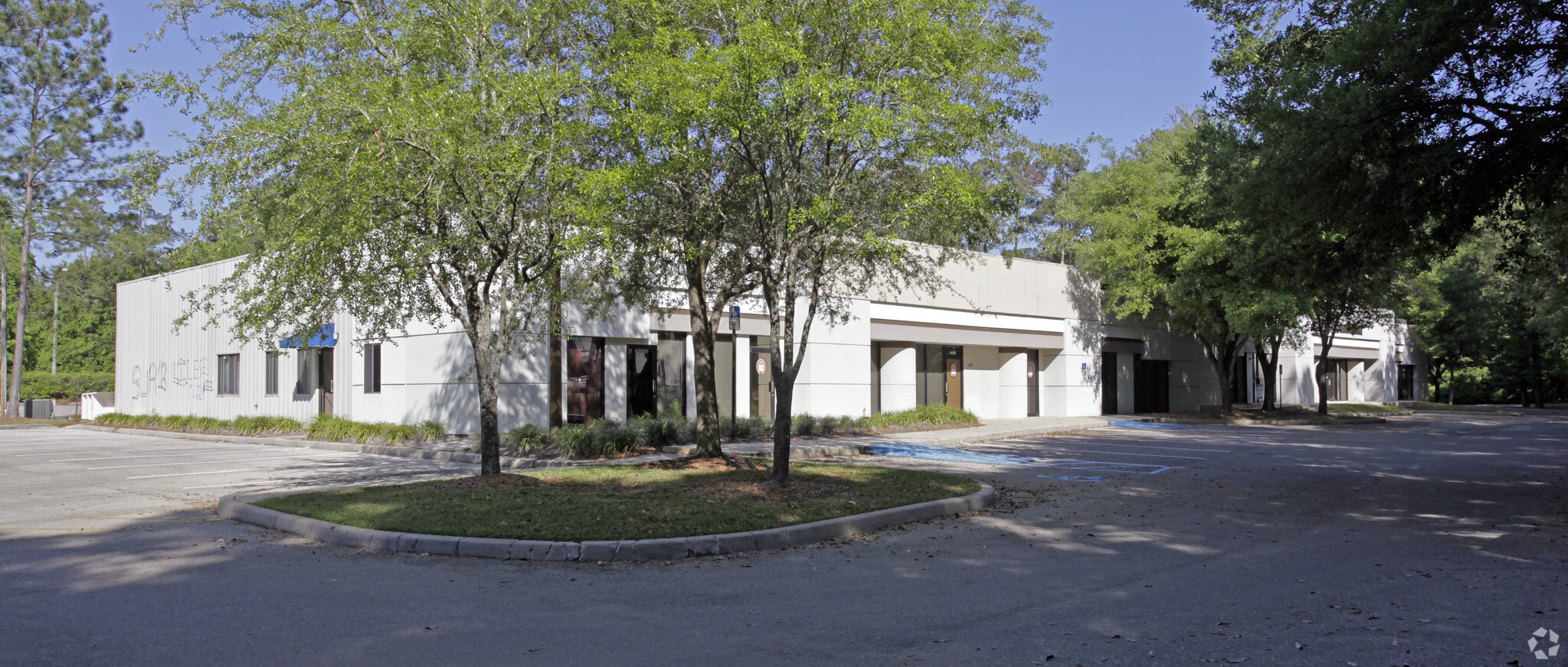 504 Capital Cir SE, Tallahassee, FL for lease Primary Photo- Image 1 of 2