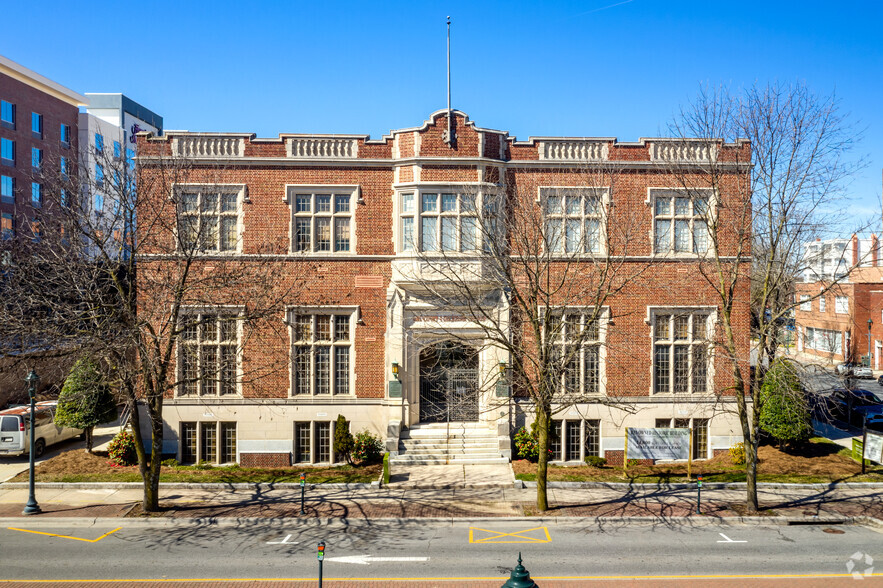 330 S Greene St, Greensboro, NC for sale - Building Photo - Image 1 of 20