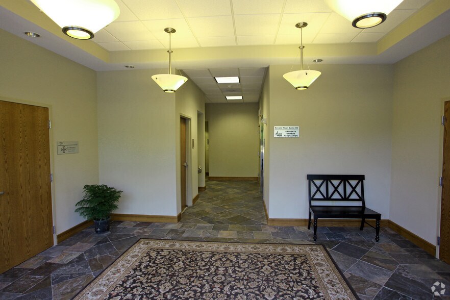 3850 Bessemer Rd, Mount Pleasant, SC à louer - Hall d’entrée - Image 3 de 28