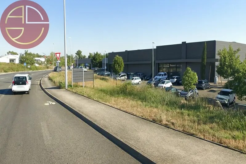 Commerce de détail dans Colomiers à louer - Photo du bâtiment - Image 2 de 6
