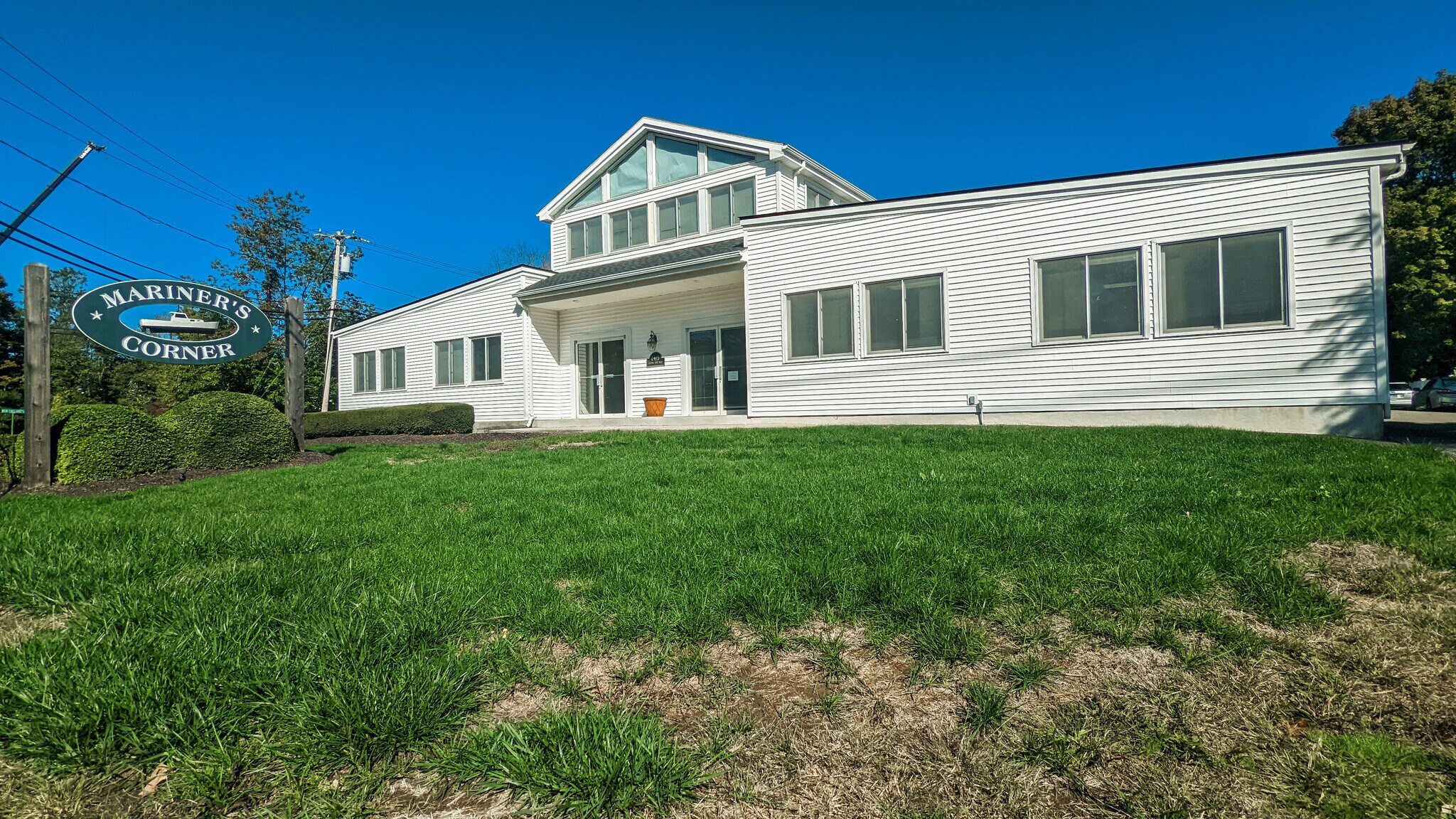 2415 Boston Post Rd, Guilford, CT for lease Building Photo- Image 1 of 17