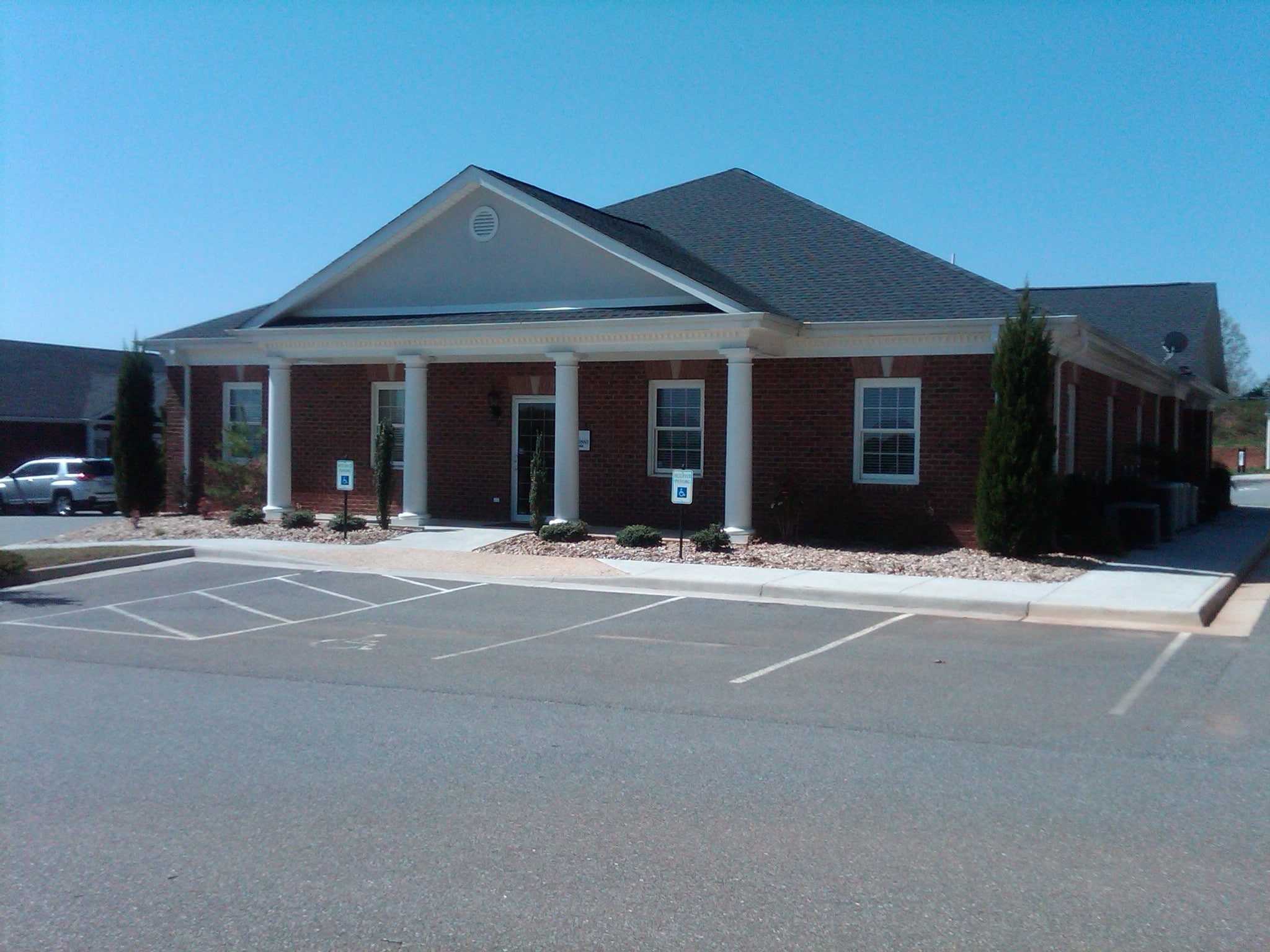 203 Archway Ct, Lynchburg, VA for lease Primary Photo- Image 1 of 2