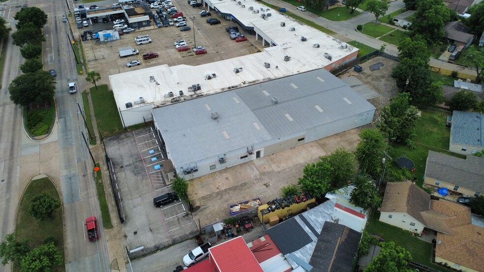 3003 Bingle Rd, Houston, TX for sale - Building Photo - Image 2 of 13