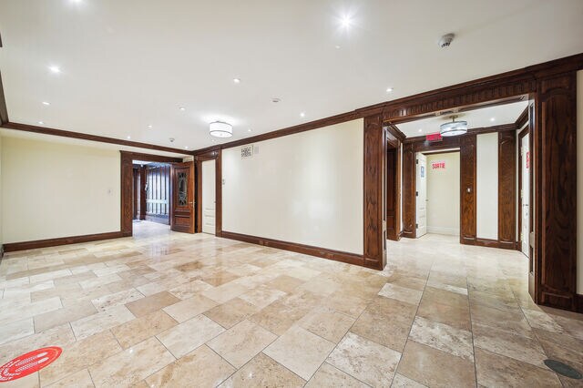 3448 Rue Stanley, Montréal, QC à louer - Photo intérieure - Image 3 de 8