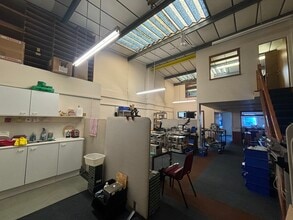 1-7 Quakers Coppice, Crewe for lease Building Photo- Image 1 of 4