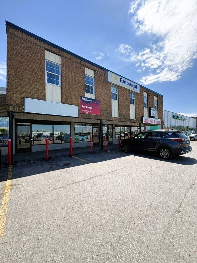 More details for 1681 Bath Rd, Kingston, ON - Retail for Lease