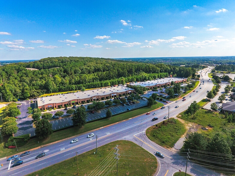 430 Roper Mountain Rd, Greenville, SC for lease - Building Photo - Image 3 of 9