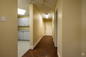 800 Boul Chomedey, Laval, QC for lease Interior Photo- Image 2 of 5