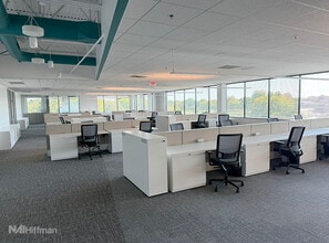 535 E Diehl Rd, Naperville, IL for lease Interior Photo- Image 1 of 12